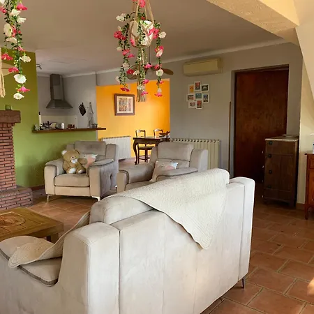 Rez-de-villa Avec Terrasses Et Jardin Hyères